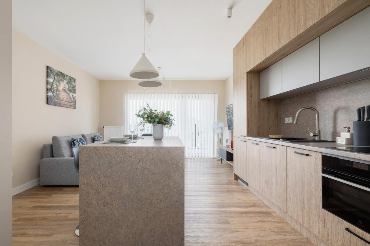 Tauron Arena Crakow With Parking By Renters Appartement *